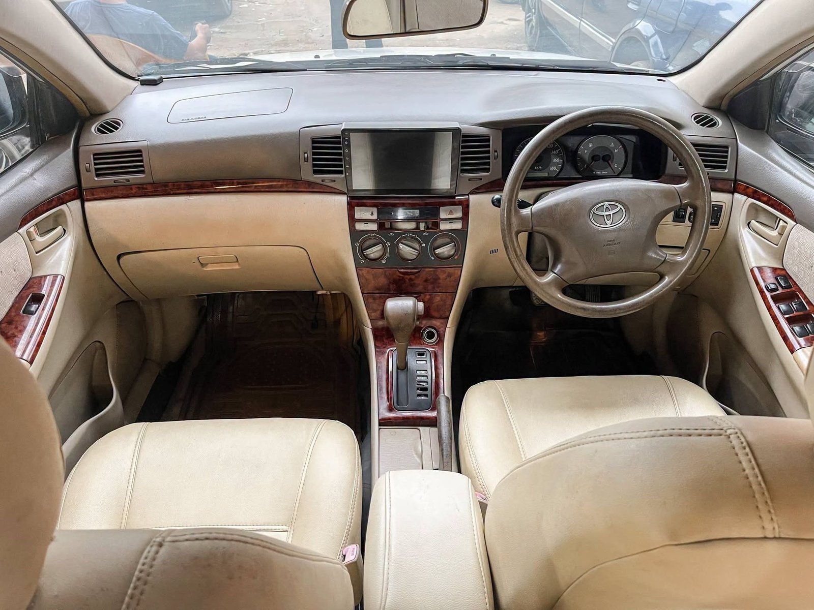 description_of_image